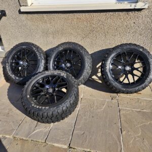 Off road wheels landerover vw transporter
275/55/20 20x9J