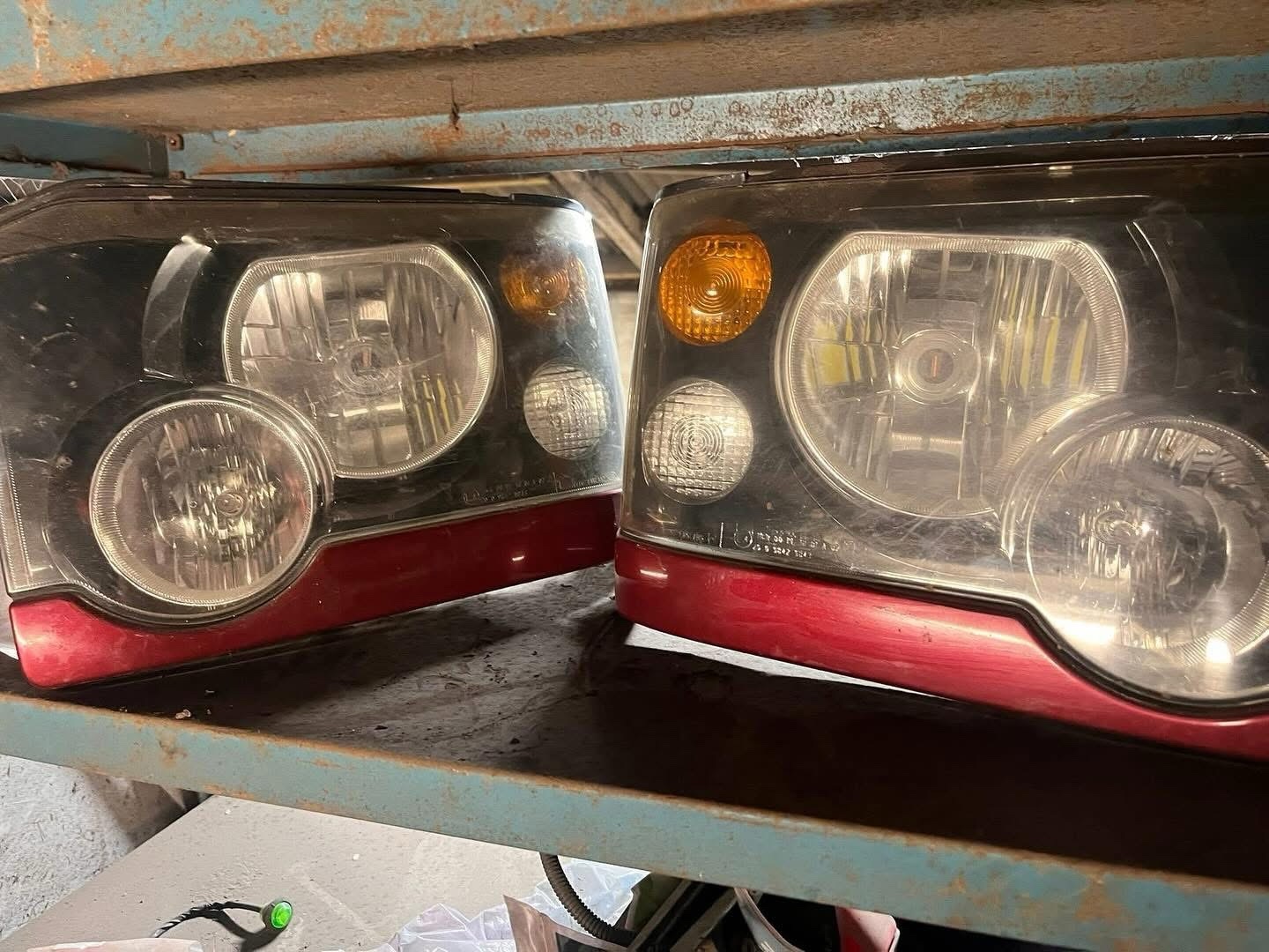 Discovery 2 Headlights - Image 4